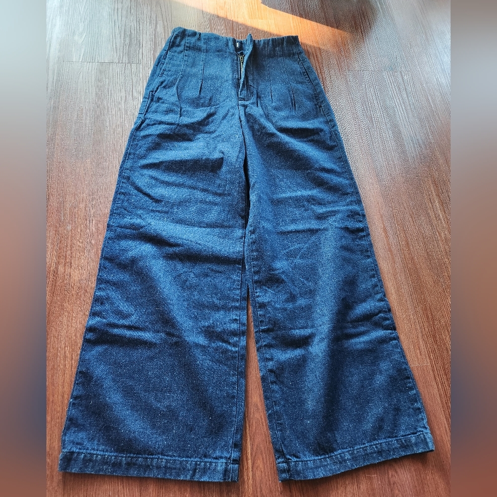 THE GREAT. The Sculpted Trouser Rinse Wash Denim Wide Leg - Picture 3 of 8